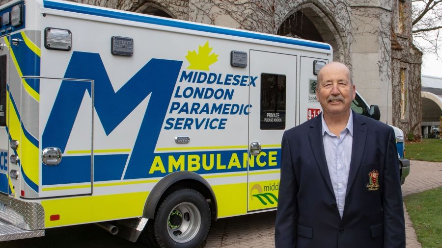 MLPS Chair With Ambulance
